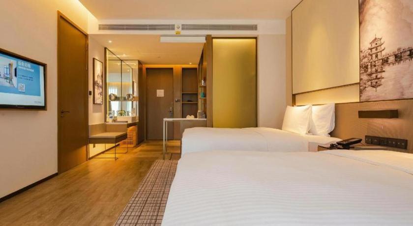 Wanda Jin Baise Hotel Buitenkant foto